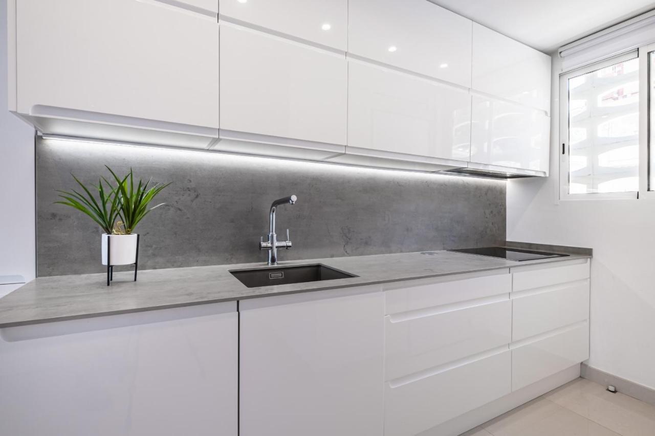 La Perla Benidorm Apartment Seaview & Pool Levante Beach Extérieur photo